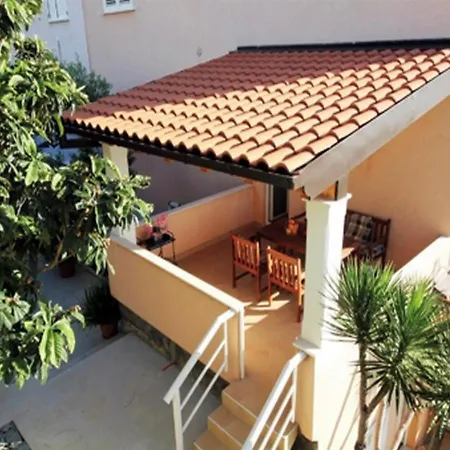 Anita Apartman